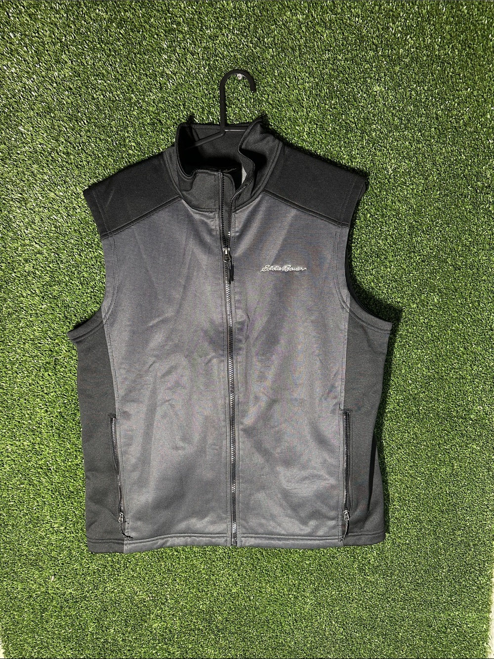 Eddie Bauer Men’s Black Softshell Vest with Contrast Panels